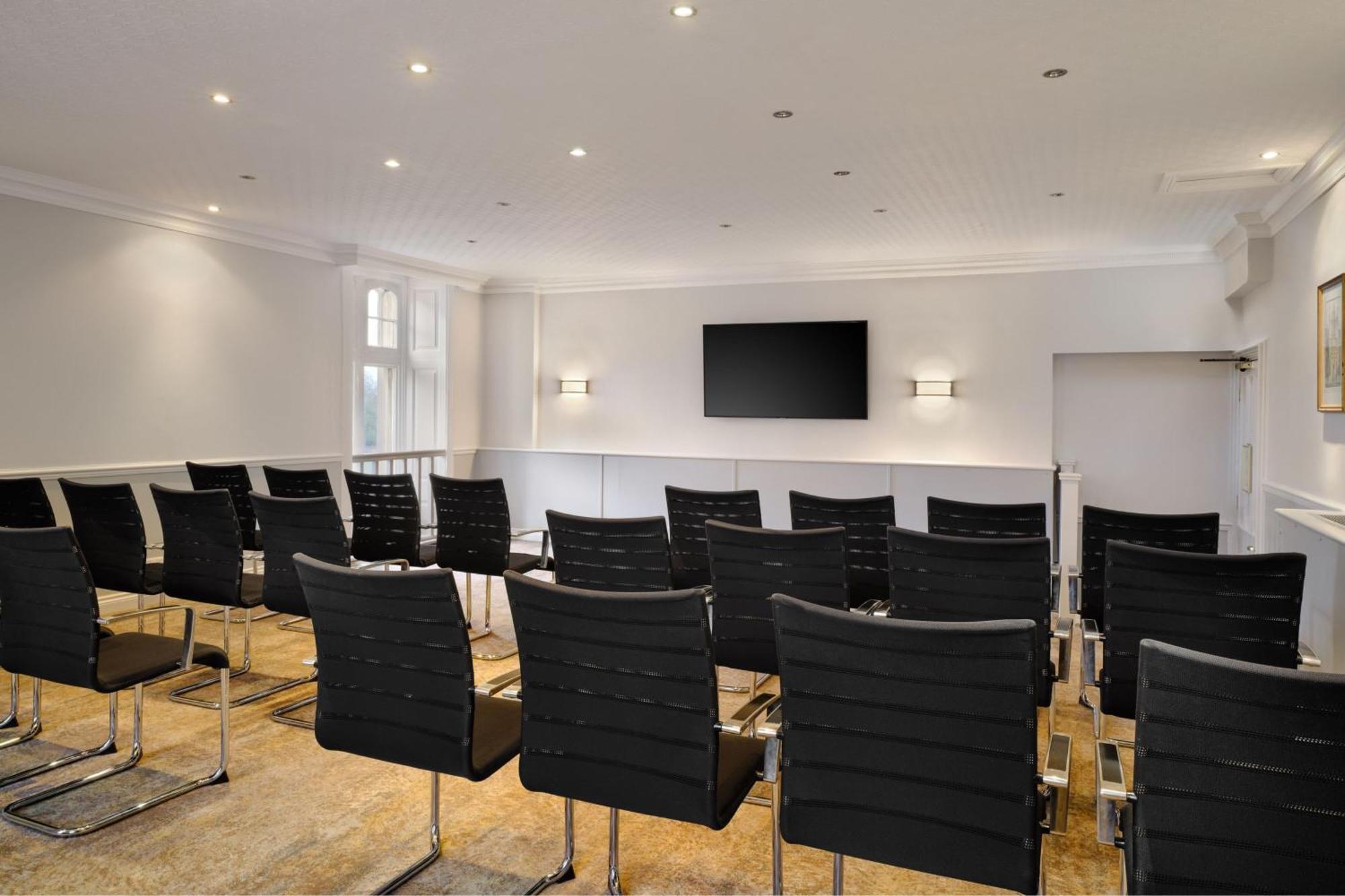 Delta Hotels By Marriott St Pierre Country Club Chepstow Extérieur photo