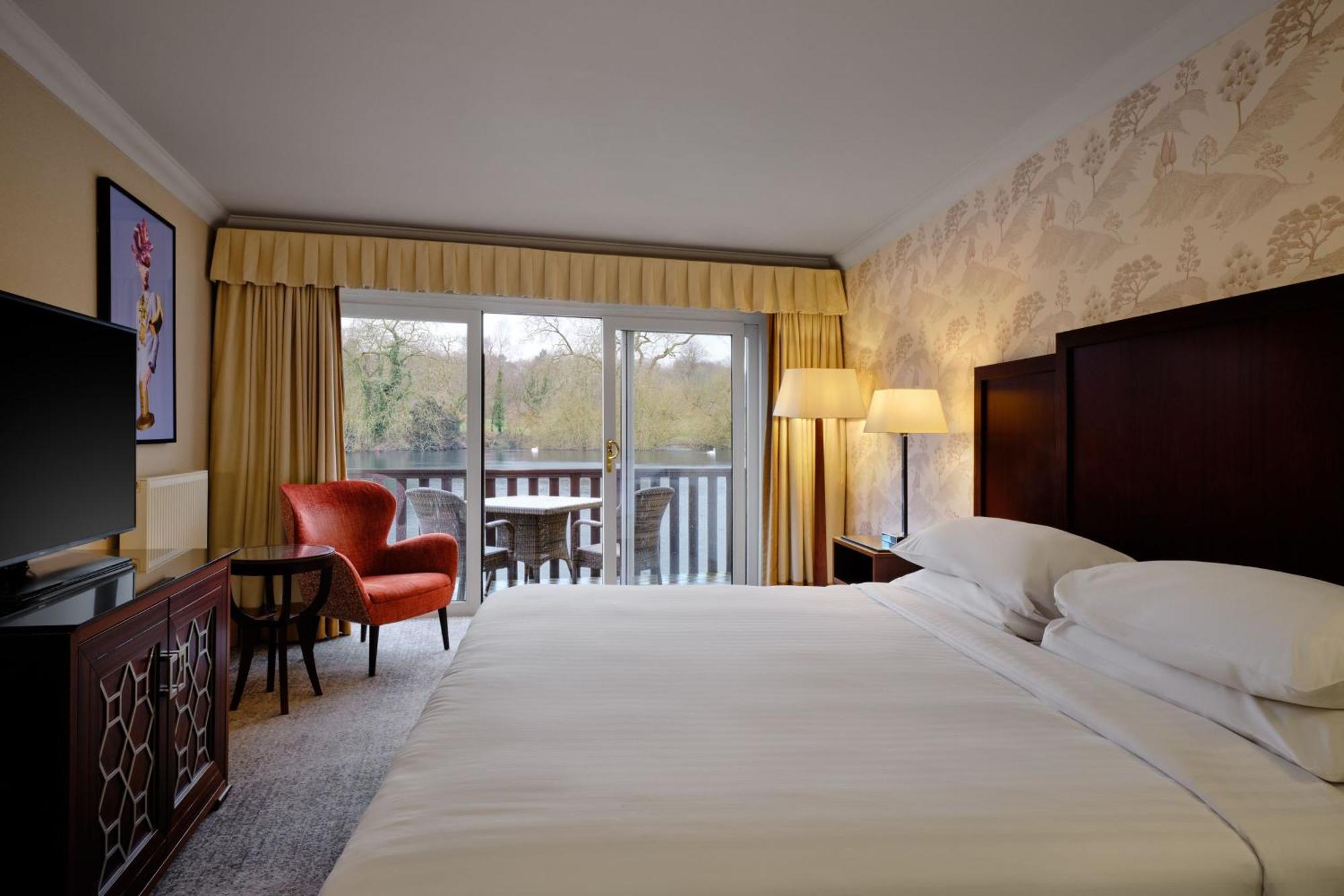 Delta Hotels By Marriott St Pierre Country Club Chepstow Extérieur photo