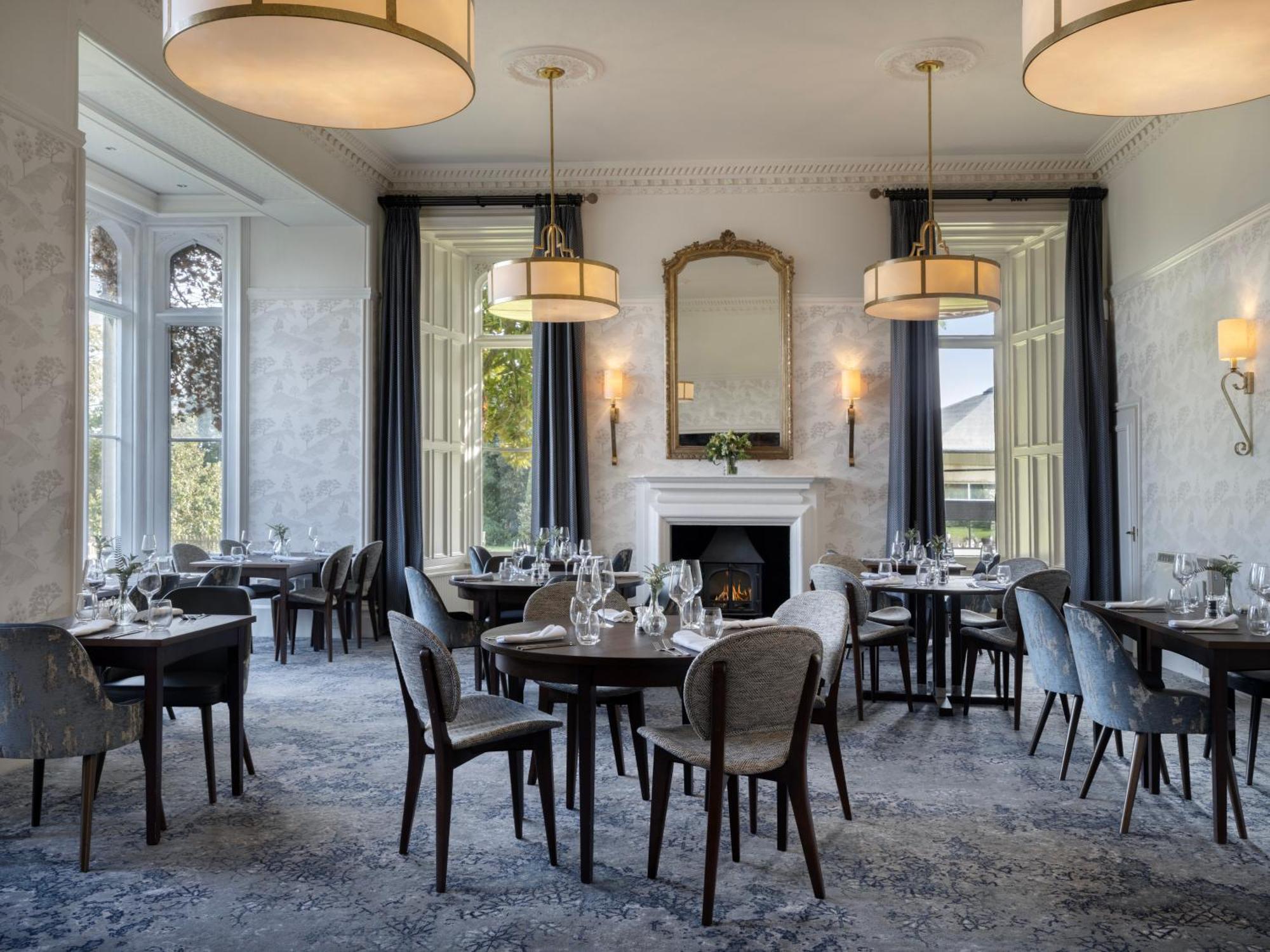 Delta Hotels By Marriott St Pierre Country Club Chepstow Extérieur photo