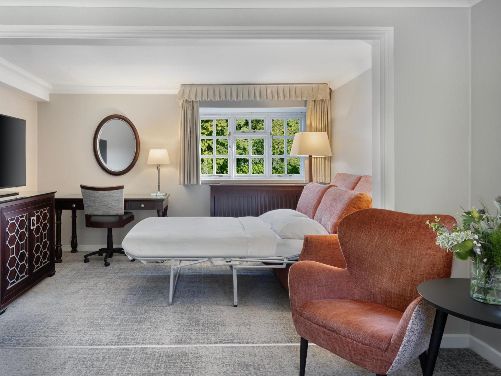 Delta Hotels By Marriott St Pierre Country Club Chepstow Extérieur photo