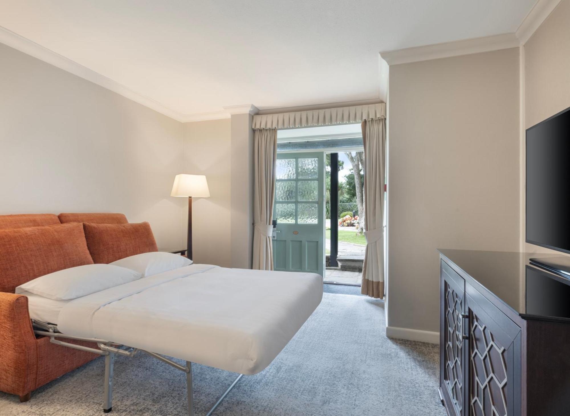 Delta Hotels By Marriott St Pierre Country Club Chepstow Extérieur photo